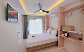 Calis Hotel